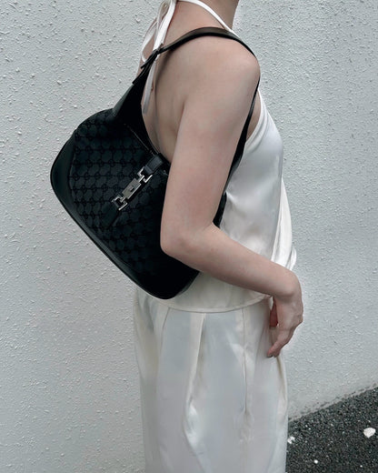 GUCCI black monogram jackie shoulderbag