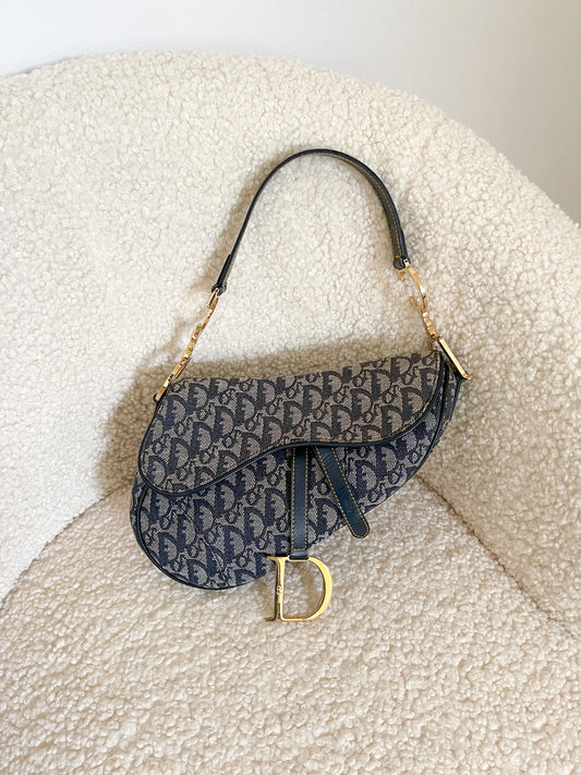 DIOR canvas saddle bag