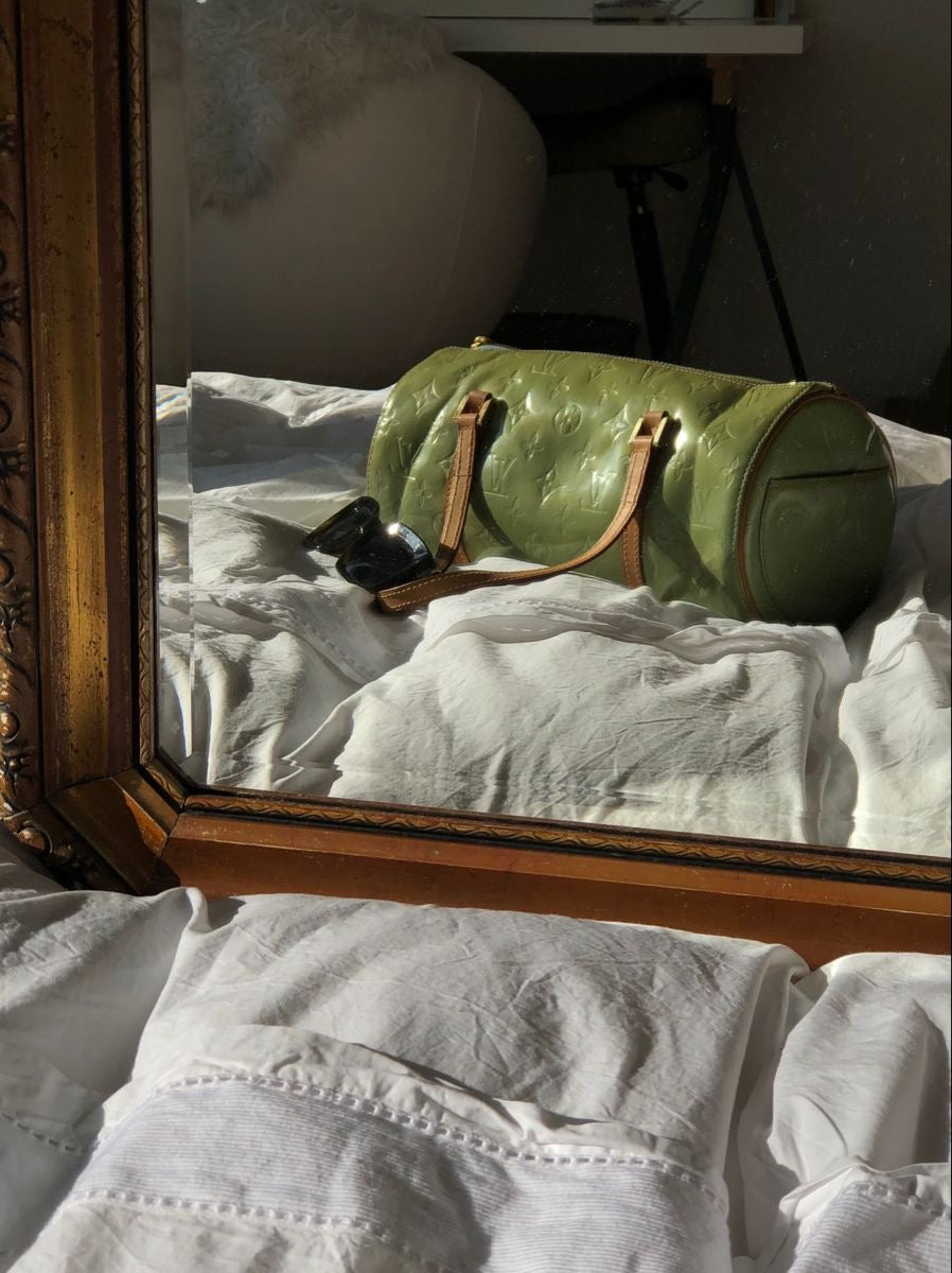 LOUIS VUITTON sage vernis bedford