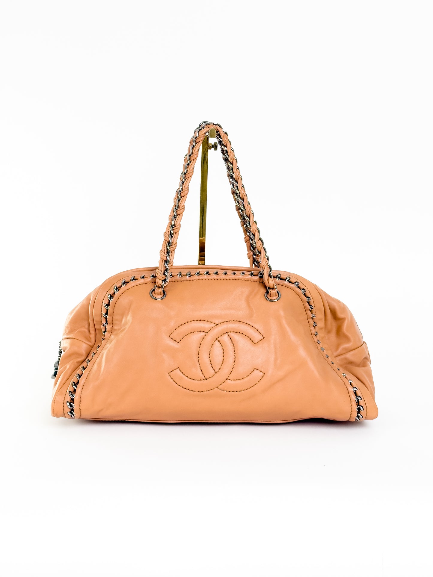 CHANEL chocolate luxe ligne bowler bag