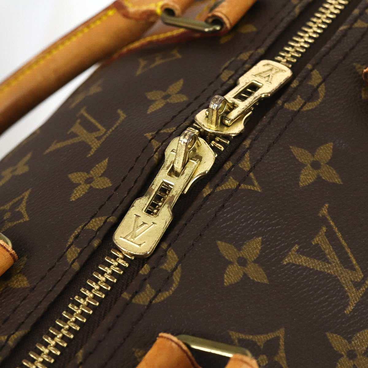 LOUIS VUITTON Keepall 50 with crossbody strap