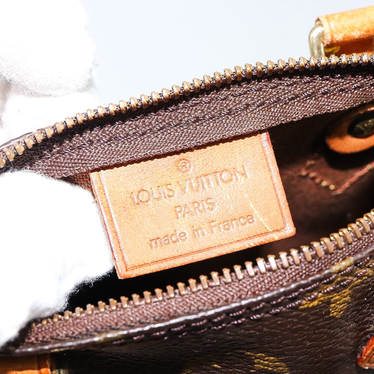 LOUIS VUITTON mini speedy