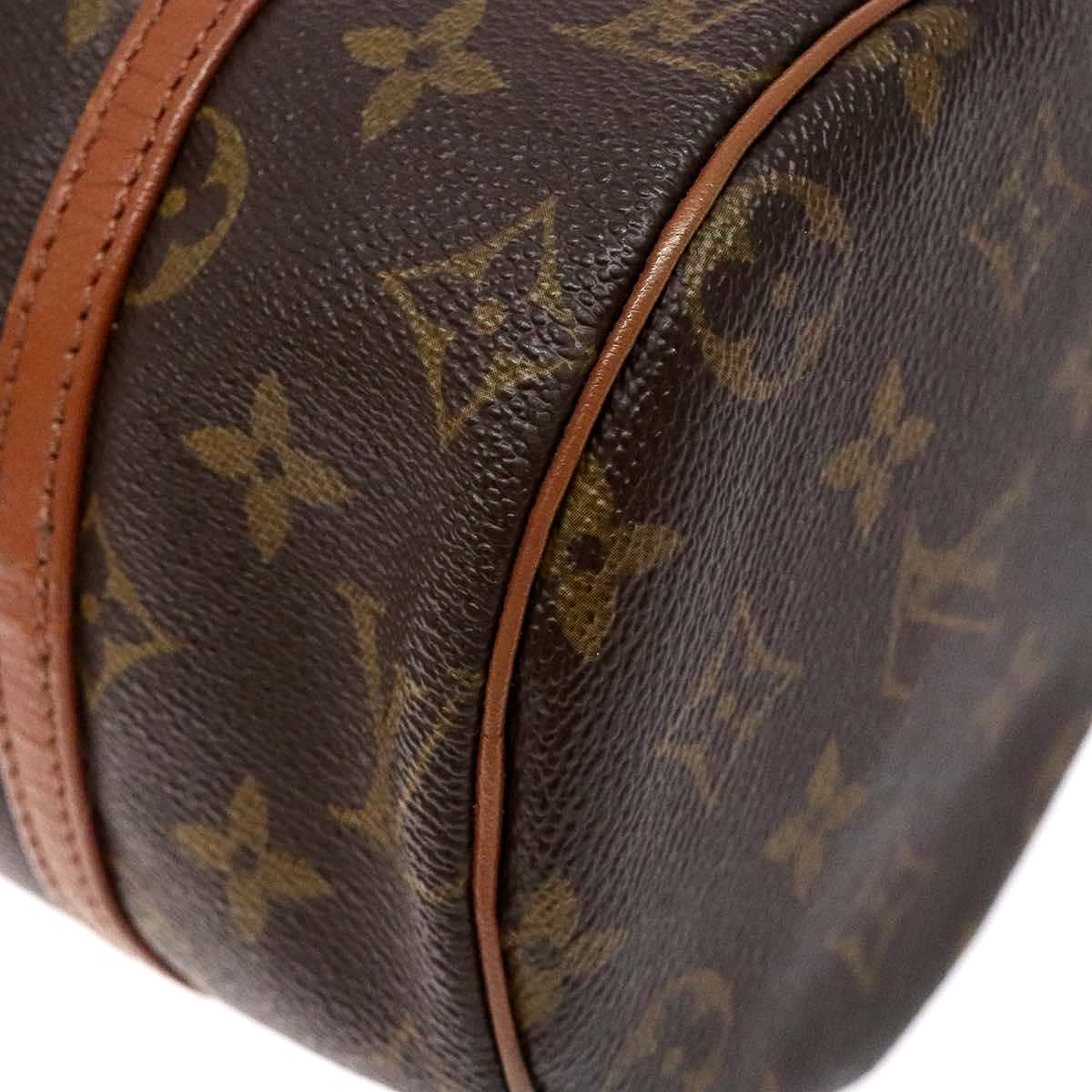 LOUIS VUITTON papillon 26