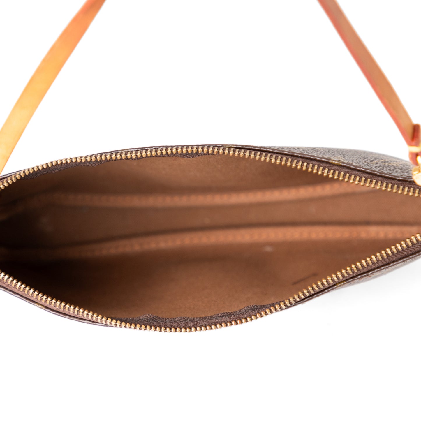 LOUIS VUITTON pochette