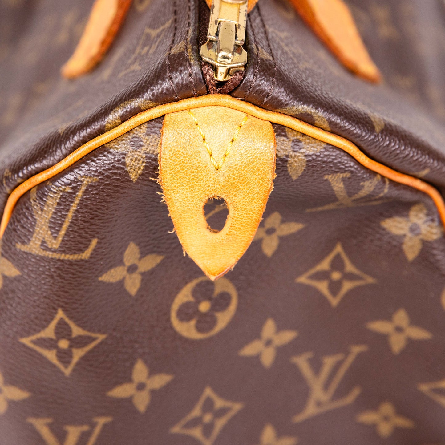 LOUIS VUITTON speedy 30