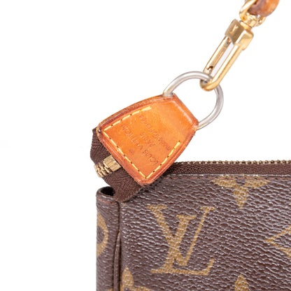 LOUIS VUITTON pochette
