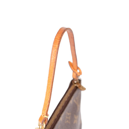 LOUIS VUITTON pochette