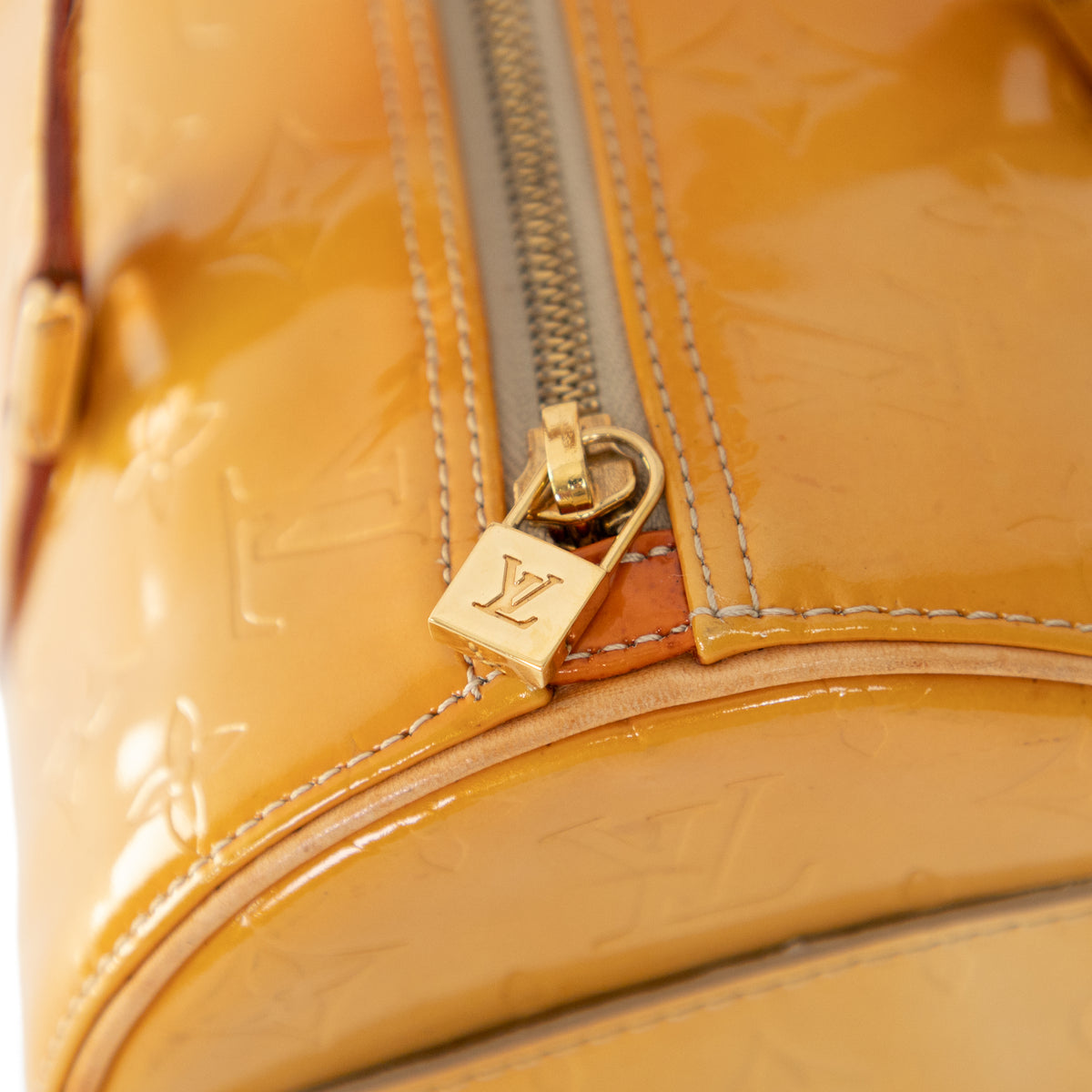 LOUIS VUITTON golden vernis bedford