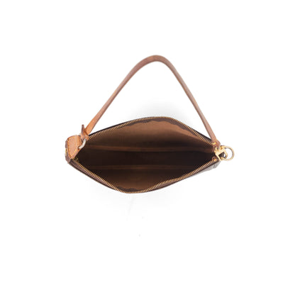 LOUIS VUITTON pochette