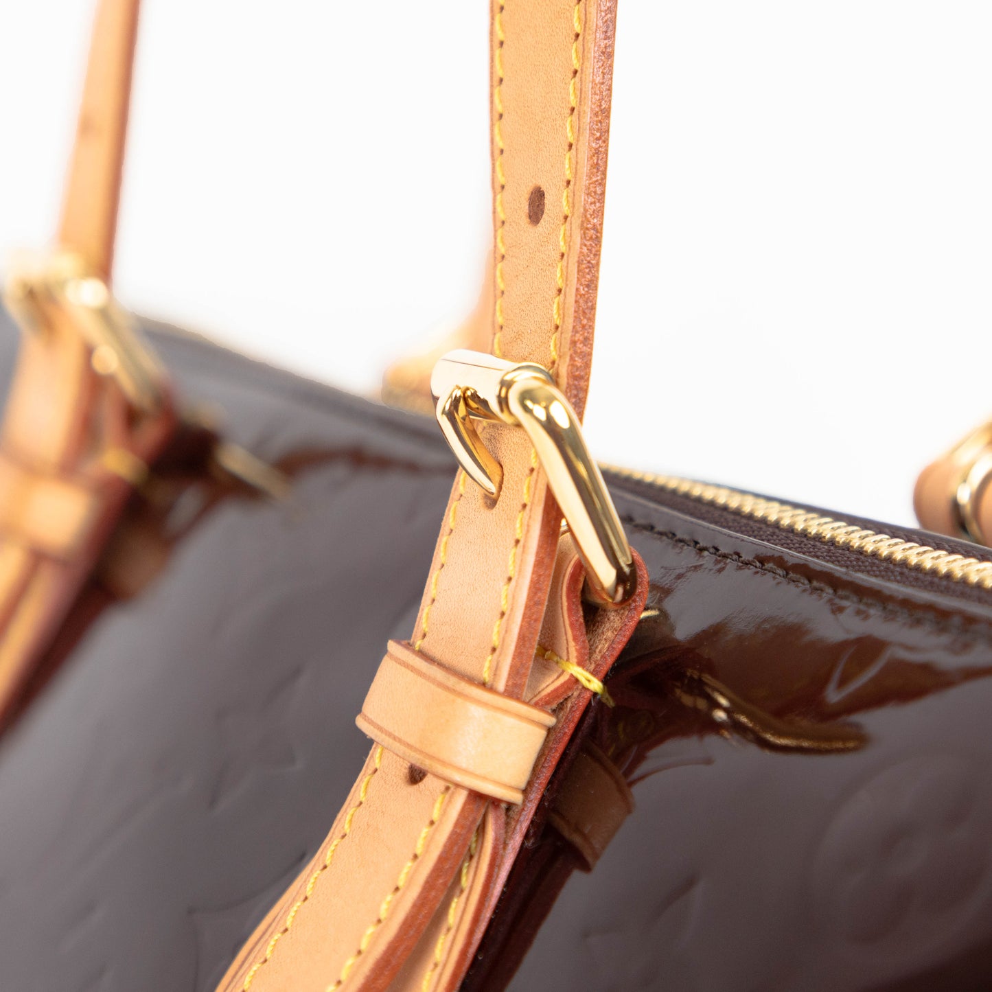 LOUIS VUITTON rosewood amarante shoulderbag