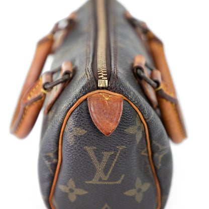 LOUIS VUITTON mini speedy w/ strap