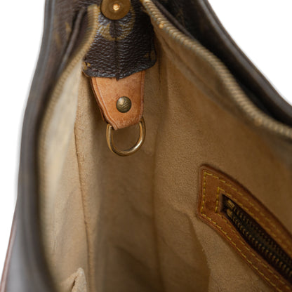 LOUIS VUITTON looping GM