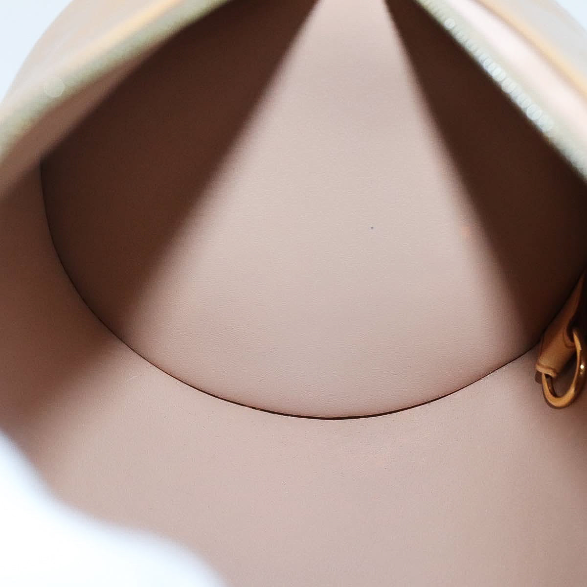 LOUIS VUITTON caramel vernis bedford