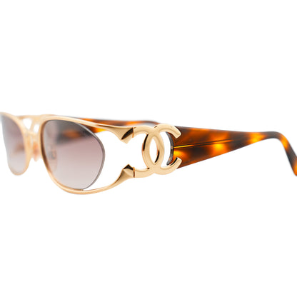 CHANEL CC tortoiseshell sunglasses 4023