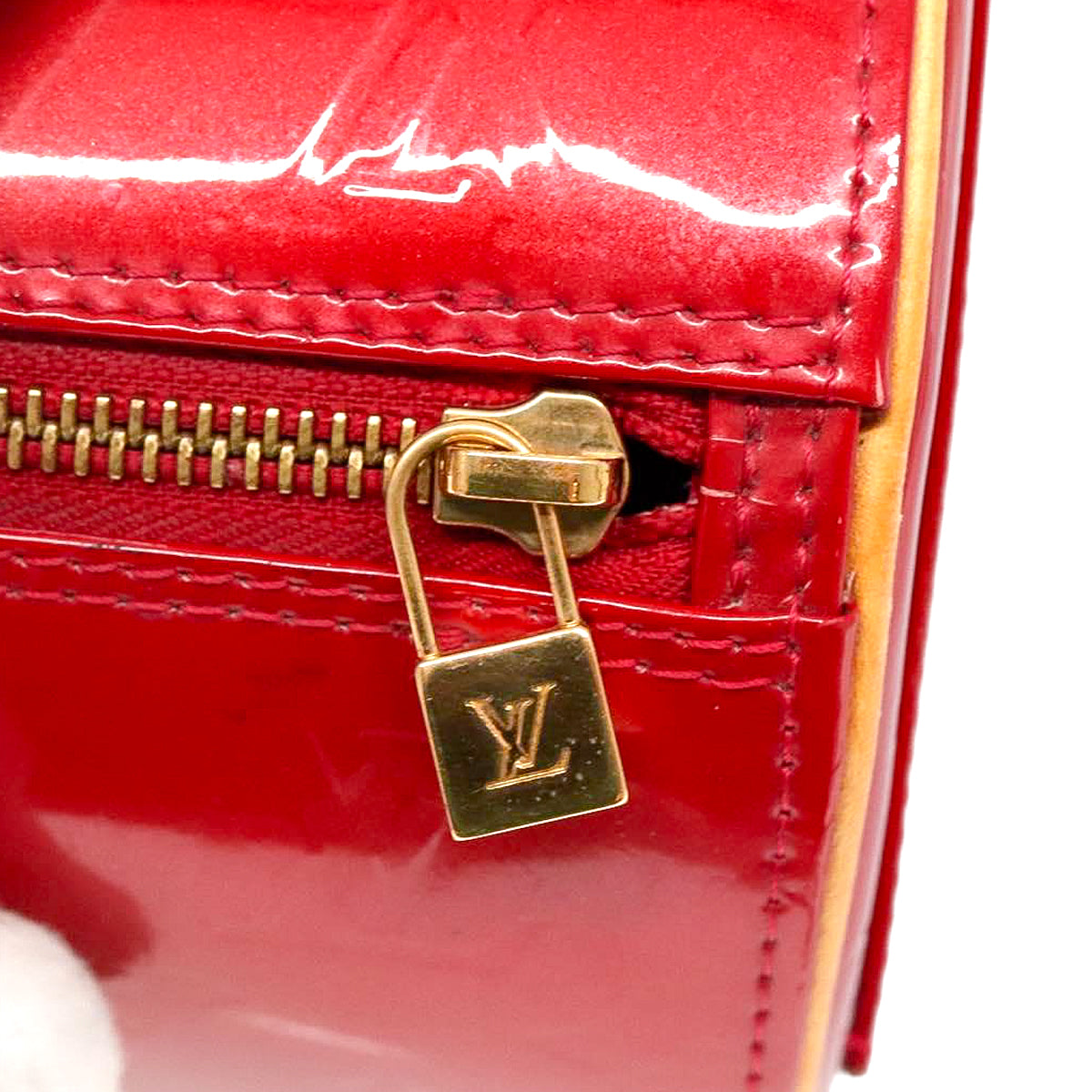 LOUIS VUITTON cherry vernis bedford