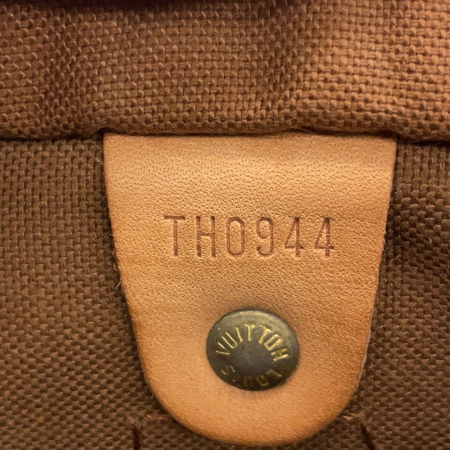 LOUIS VUITTON speedy 25