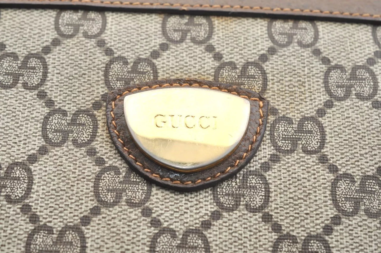 GUCCI monogramed leather shoulderbag