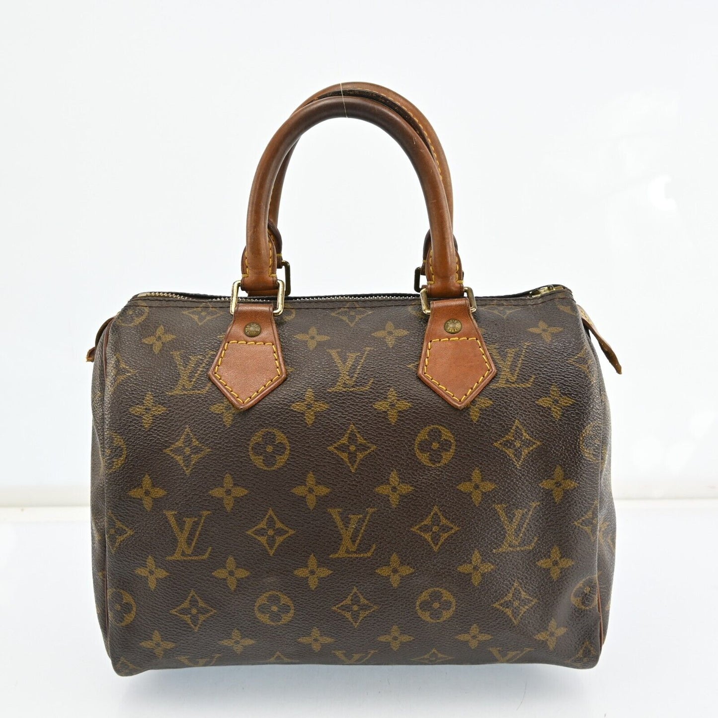 LOUIS VUITTON speedy 25