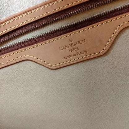 LOUIS VUITTON Manhattan GM