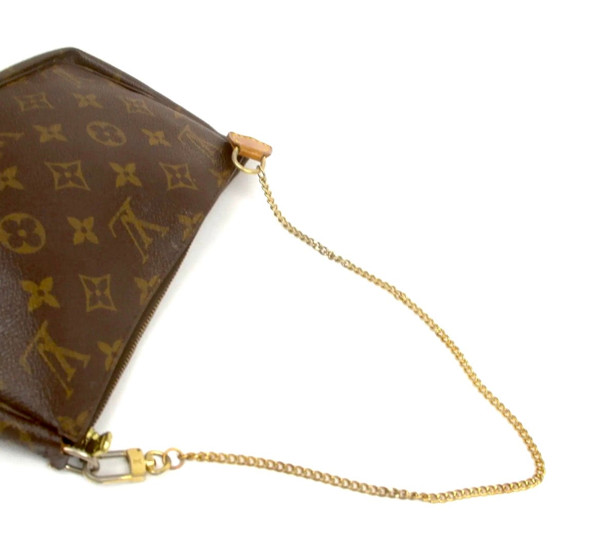 LOUIS VUITTON gold chain pochette